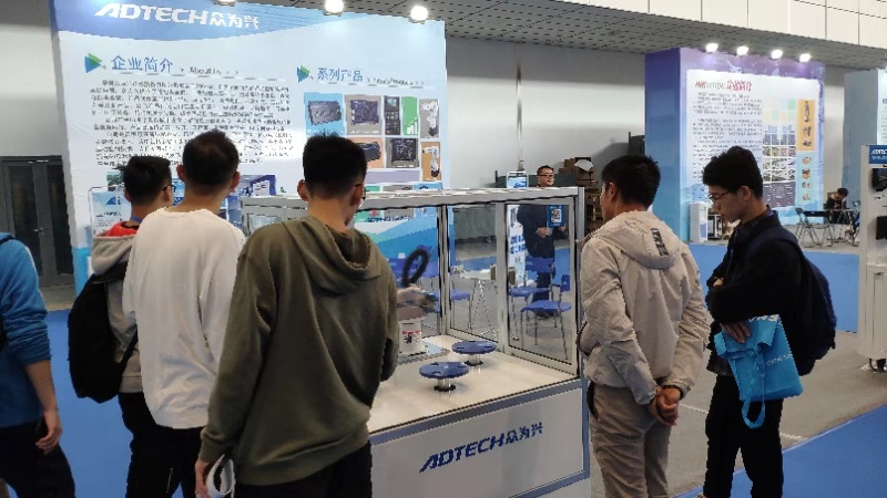 眾為興登陸第三屆工業(yè)機(jī)器人“國賽” 眾為興登陸第三屆工業(yè)機(jī)器人“國賽”